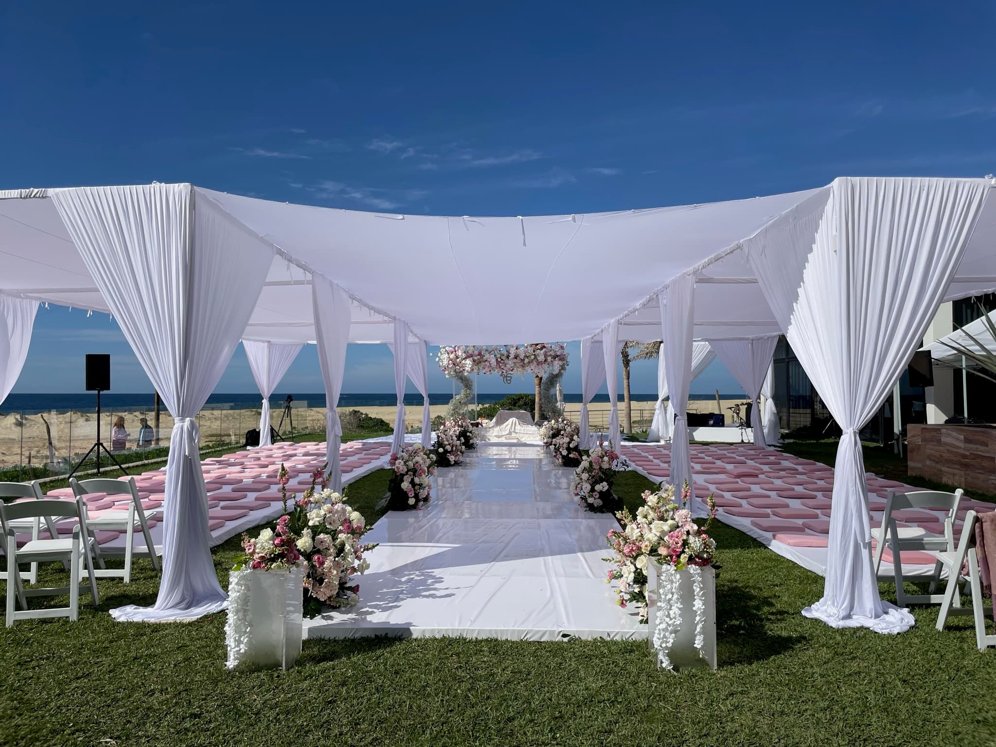 Wedding decor gallery image 7