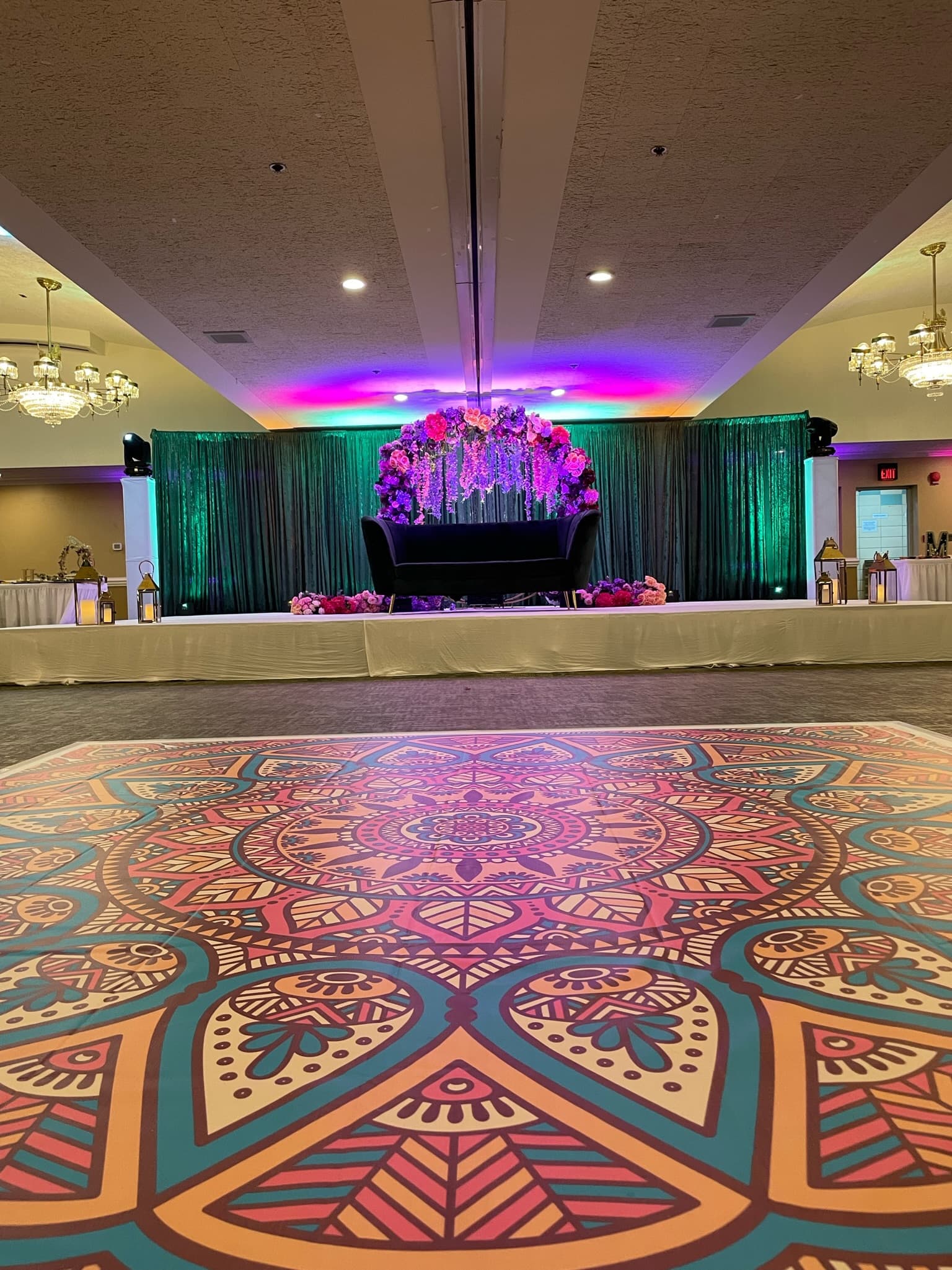 Wedding decor gallery image 12